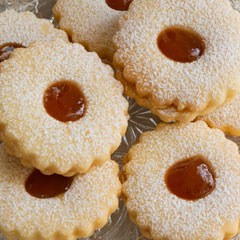 Photo: Closeup of cookies. Photo by Kaouther Djouada.